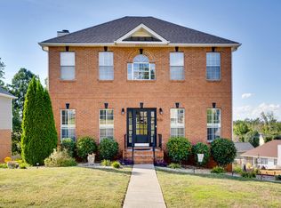 8115 Hamilton Mill Dr, Chattanooga, TN 37421