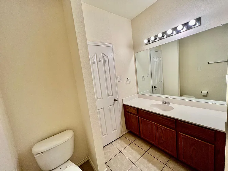 850 Mirabell Ct #850 — Photo 15