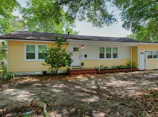 342 Illinois Ave, Valparaiso, FL 32580