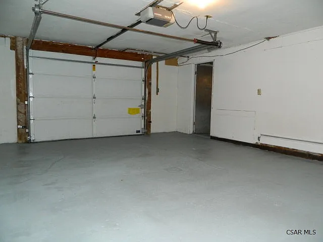 116 Berkey Dr — Photo 31