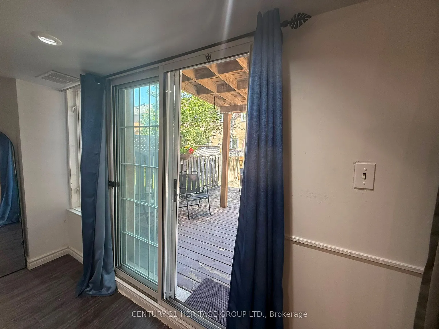 1 bed, $1,400 — Photo 2