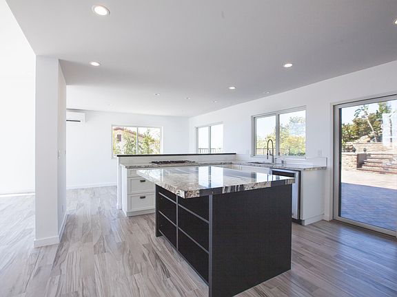 4th image of 5575 Topa Topa Dr