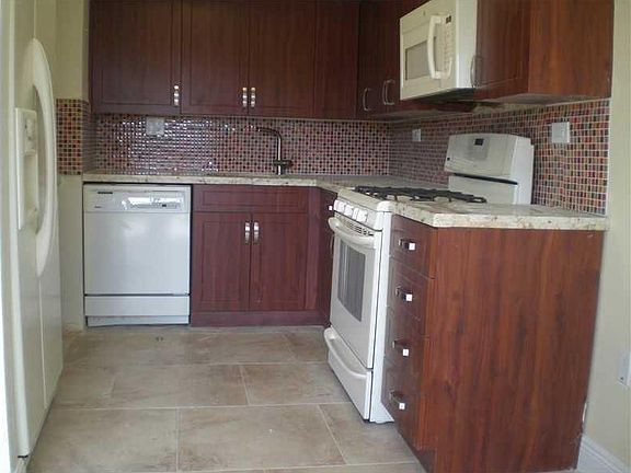 4th image of 3005 E Missionwood Ln #B-50