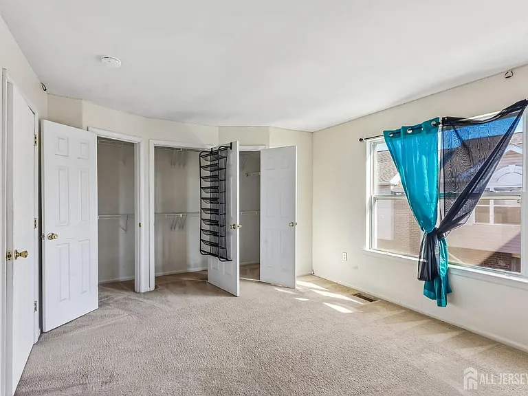 544 Great Beds Ct — Photo 14