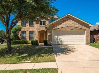 5413 Champlain Dr, Fort Worth, TX 76137