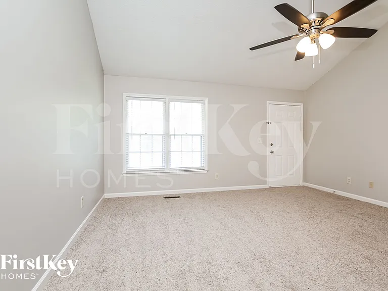 5496 Burnt Knob Rd — Photo 4