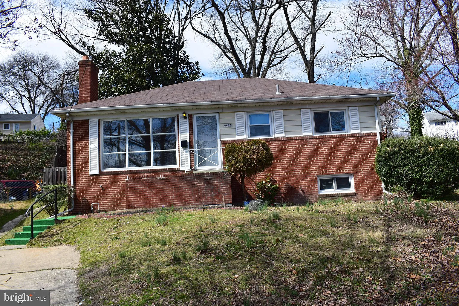 6914 Kipling Pkwy photo 1