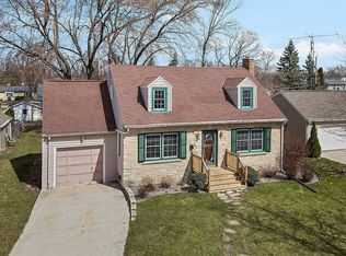 345 E 11th St, Fond Du Lac, WI 54935