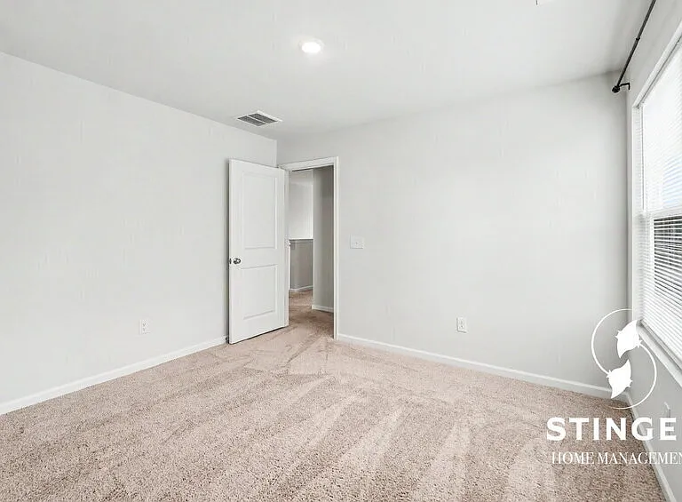 123 Chestnut St — Photo 23