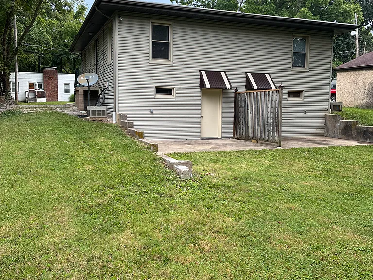 12 Shawn Dr #12 — Photo 16