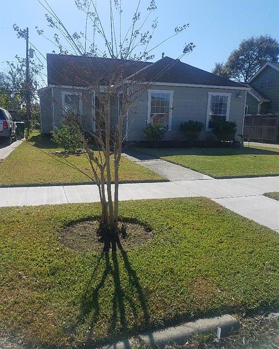 1st image of 7414 Narcissus St