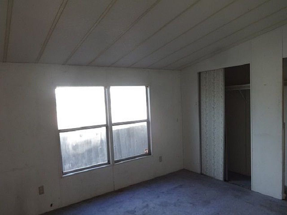 1st image of 556 Patton Dr