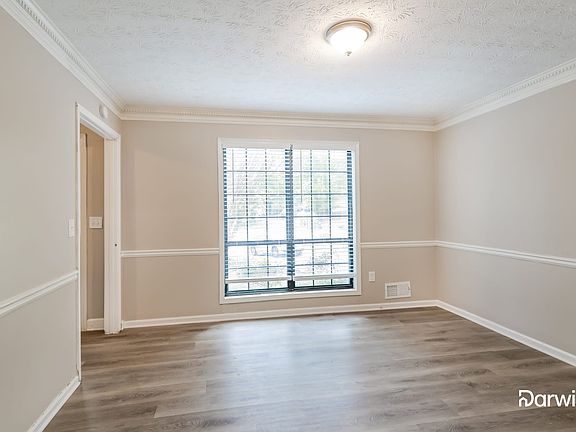 5th image of 3883 Cloudland Dr