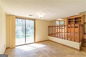 4th image of 1031 Forest Park Ln