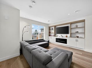 12585 104a Ave #30, Surrey, BC V3V6C1