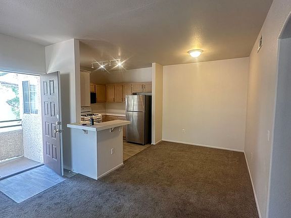 5th image of 1830 N Buffalo Dr Unit 2013