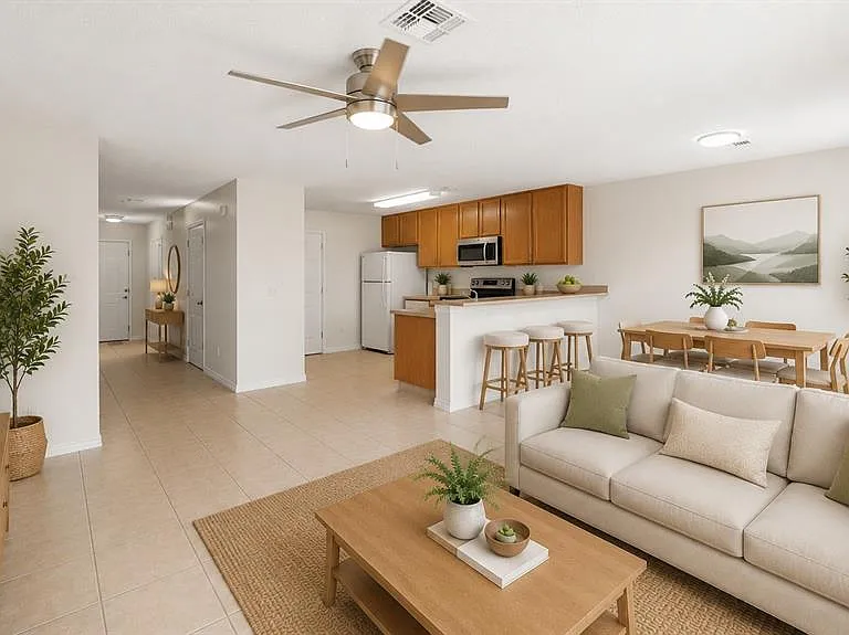 12649 Somerset Oaks St — Photo 5
