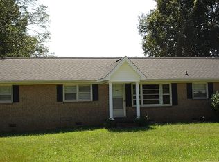 5669 Reidville Rd, Moore, SC 29369
