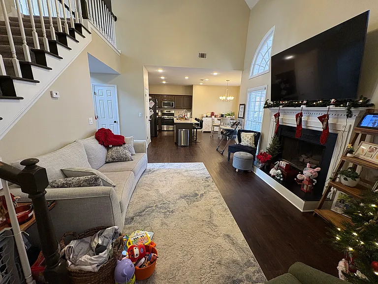 553 Mountain Oaks Pkwy — Photo 9