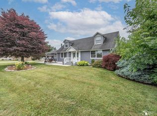 4369 Dixon Rd, Newport, MI 48166