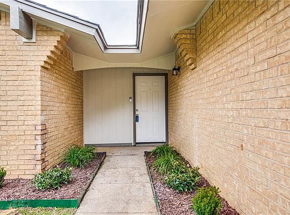 3rd image of 5513 Bishop Ct