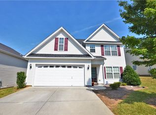 833 Peachtree Meadows Cir, Kernersville, NC 27284