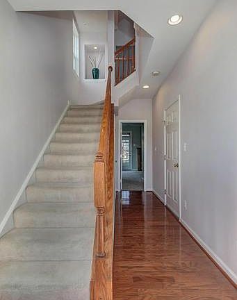 3rd image of 3531 Ellery Cir