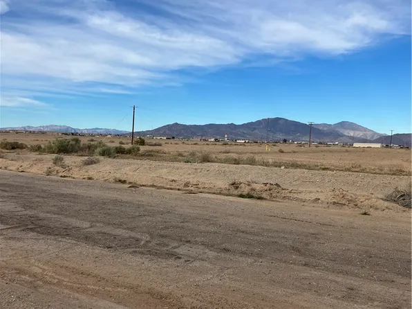 1095 Riviera Cir #10, Thermal, CA 92274