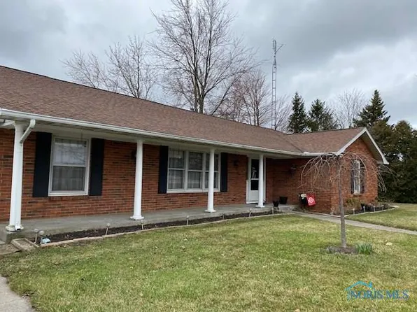 13810 G Rd, Bryan, OH 43506