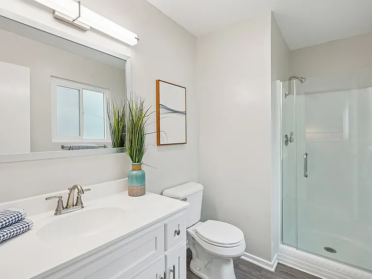 3 BD DOWNSTAIRS