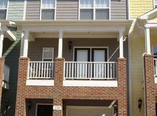 228 Broadgait Brae Rd, Cary, NC 27519