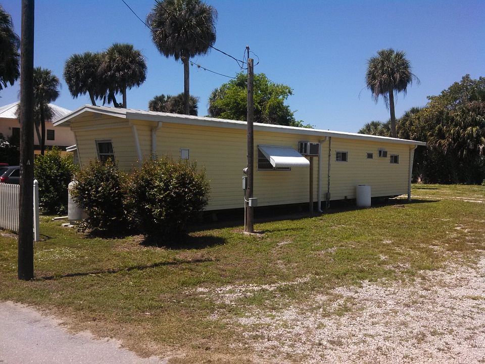 1st image of 1074 Coleman Ln