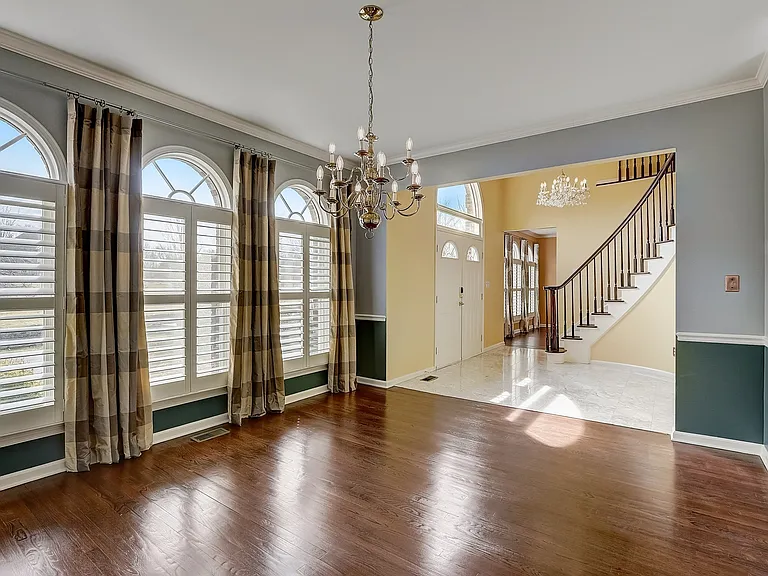 19 Cheyenne Dr — Photo 13