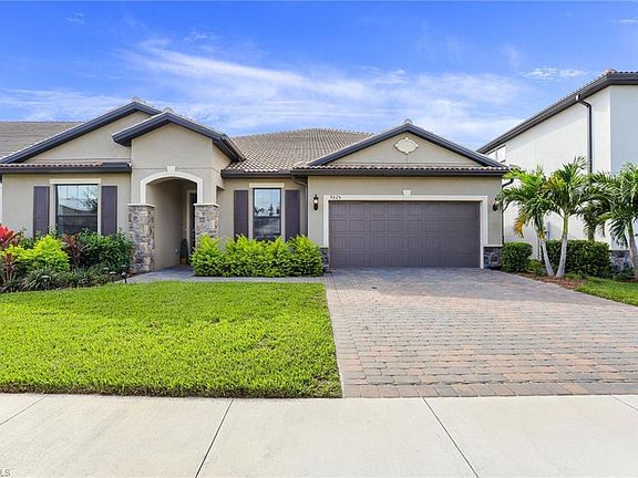 3rd image of 9325 Bexley Dr