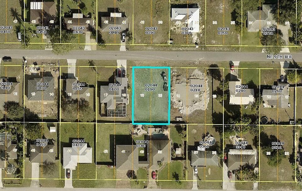 1st image of 1208 NE 9th Terrace Cpe