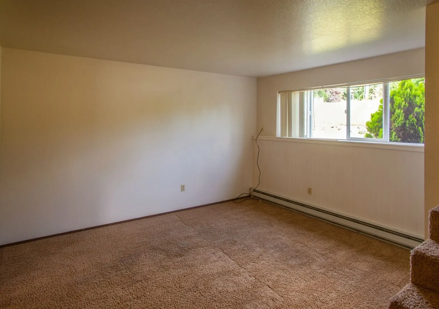 2116 Mill Ave — Photo 3