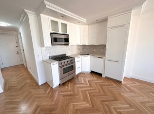 305 E 86th St #19ME, New York, NY 10028