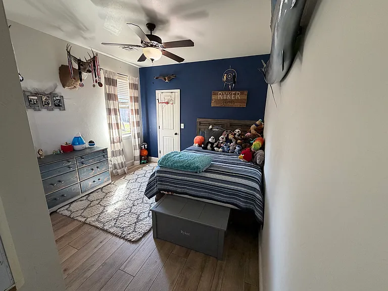 1308 Glenmere Ct — Photo 10