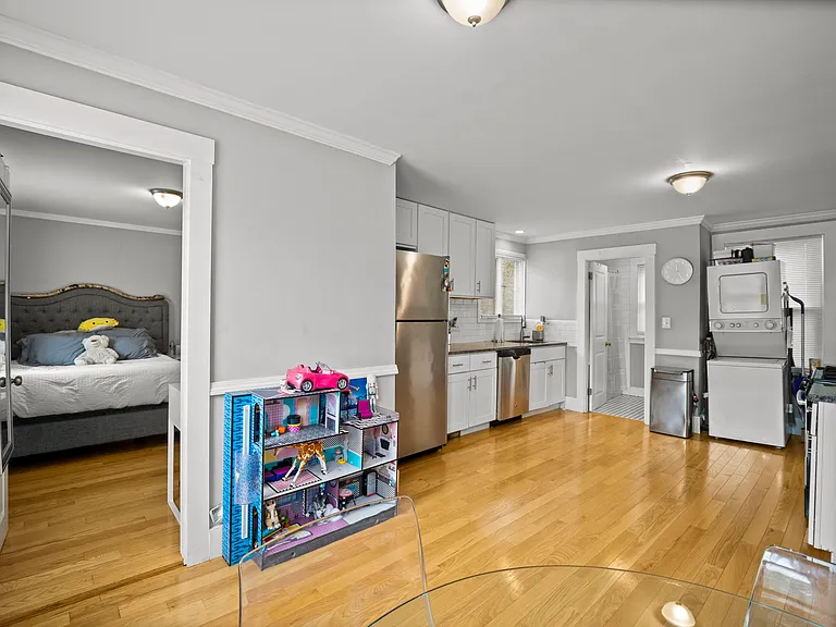 23 New Ocean St #1 — Photo 12