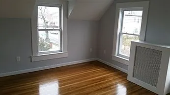 35 Spring St #2 — Photo 4