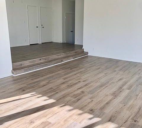 5th image of 1122 18th St #211
