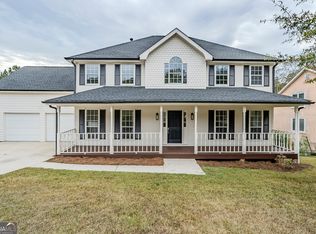 5696 Glandor Dr SE, Mableton, GA 30126