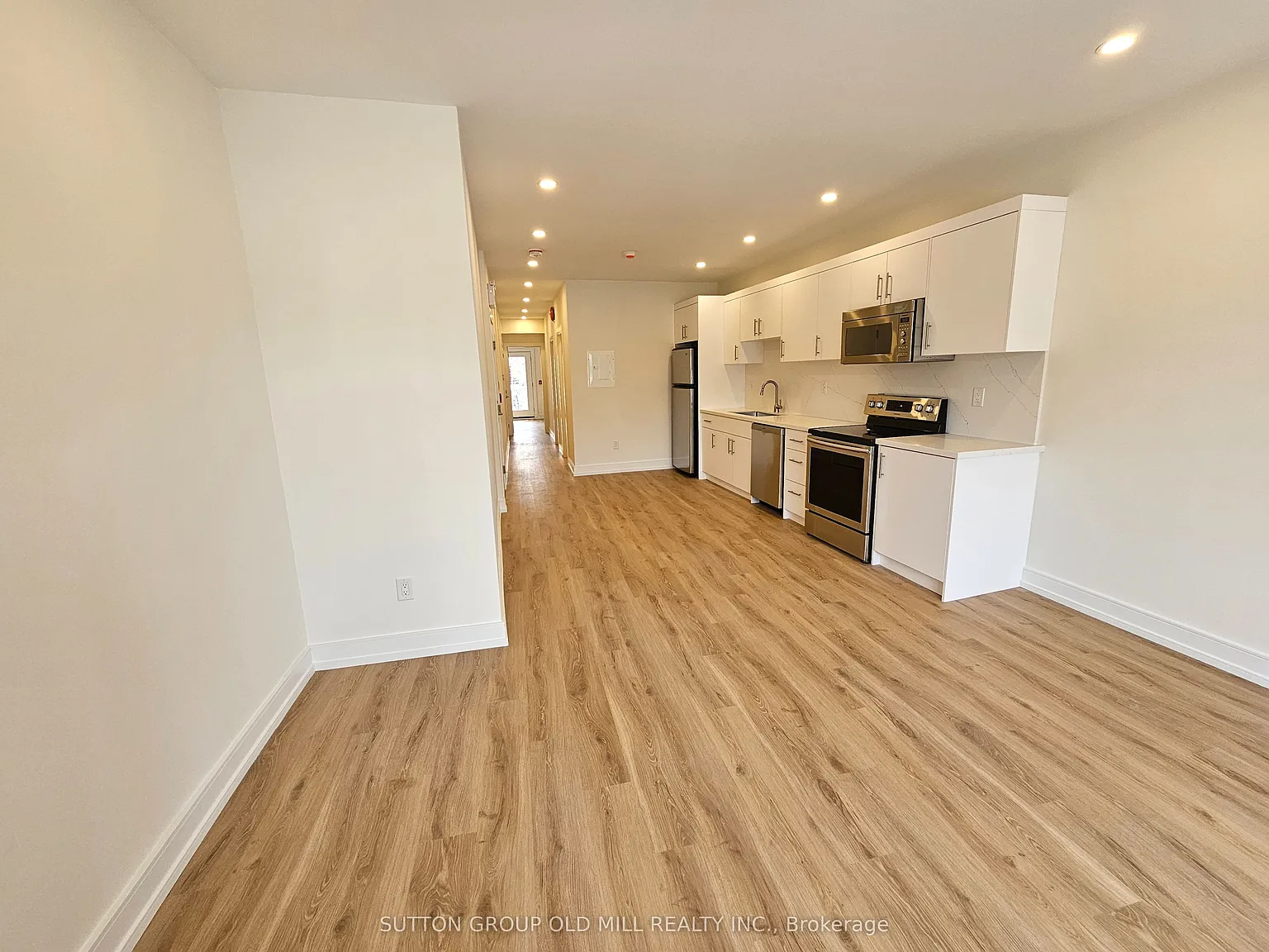 2 bed, $2,850 — Photo 3