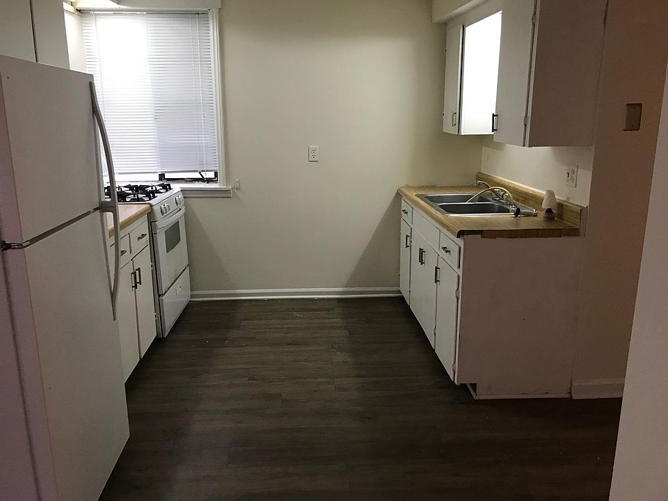 2nd image of 2916 Oberry St #1/2