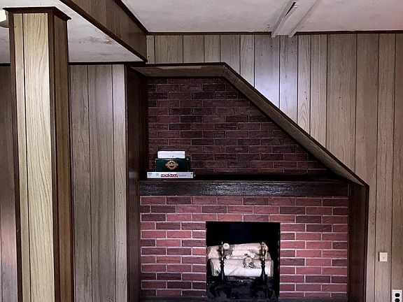 4th image of 6243 Gilston Park Rd