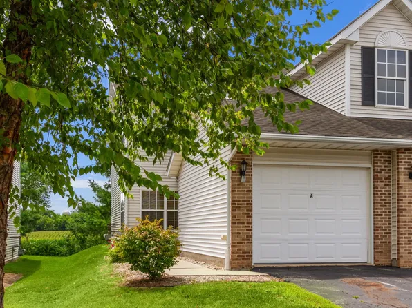 1000 Trillium Trl Unit A, Poplar Grove, IL 61065