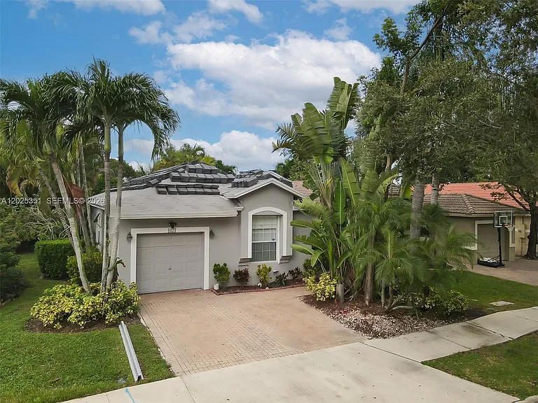 4123 Sapphire Bnd — Photo 6