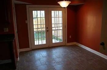 1st image of 6604 Coveview Dr