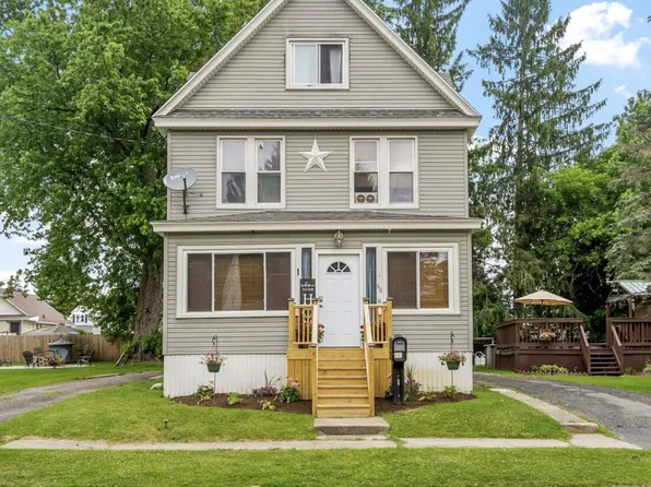 60 McNeir Avenue, Amsterdam, NY 12010