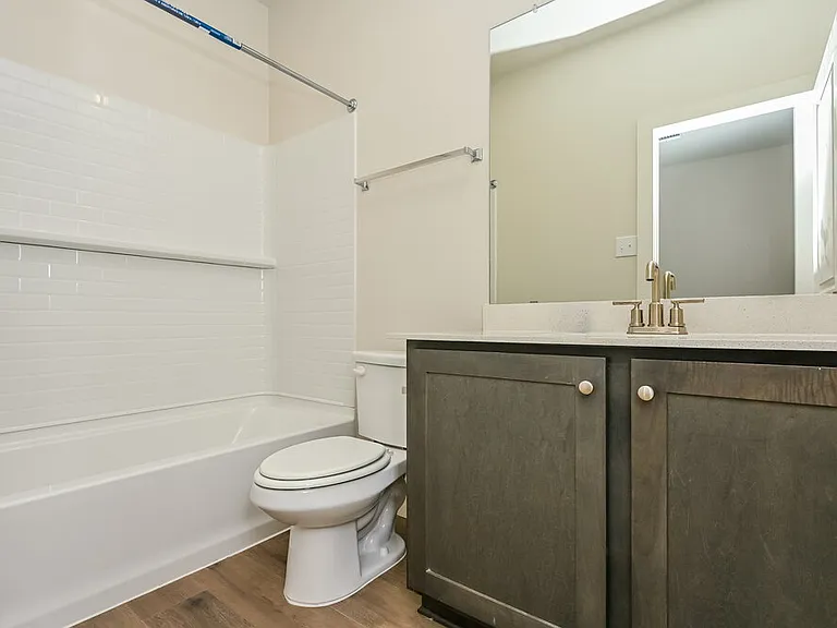 1513 Harvester Dr — Photo 18
